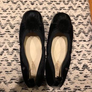 Velvet w/ Pompom Black Flats